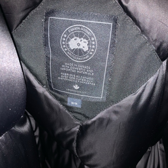 Canada Goose Black Label Parka - Picture 4 of 4